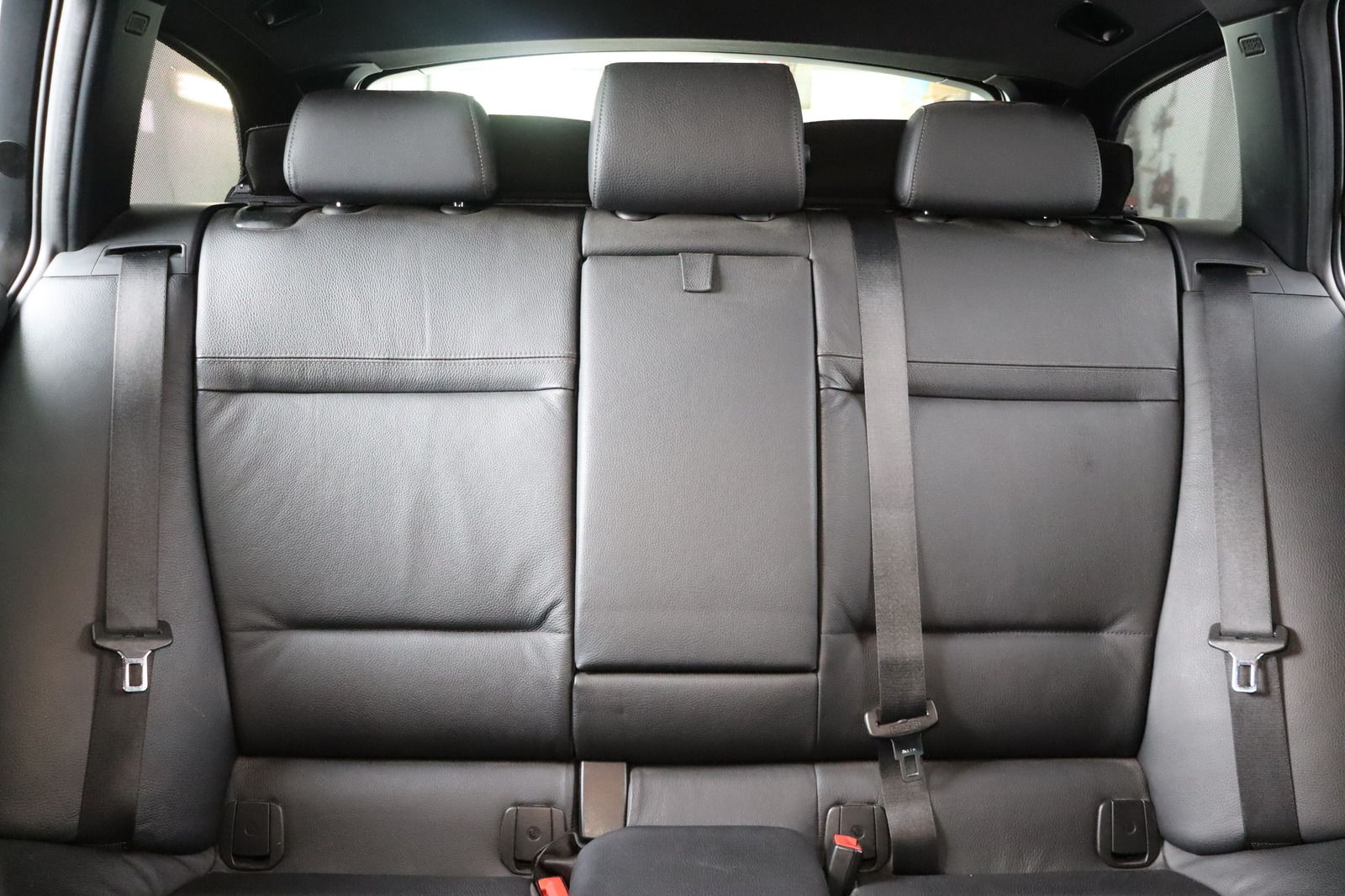 Fahrzeugabbildung BMW 320 i Touring M-Paket * Xenon * Leder * Sitzhzg.