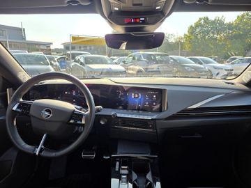 Bild 11 Opel Astra GS ST AT8/NAVI/SHZ+LHZ/PDC vo+hi+360Cam