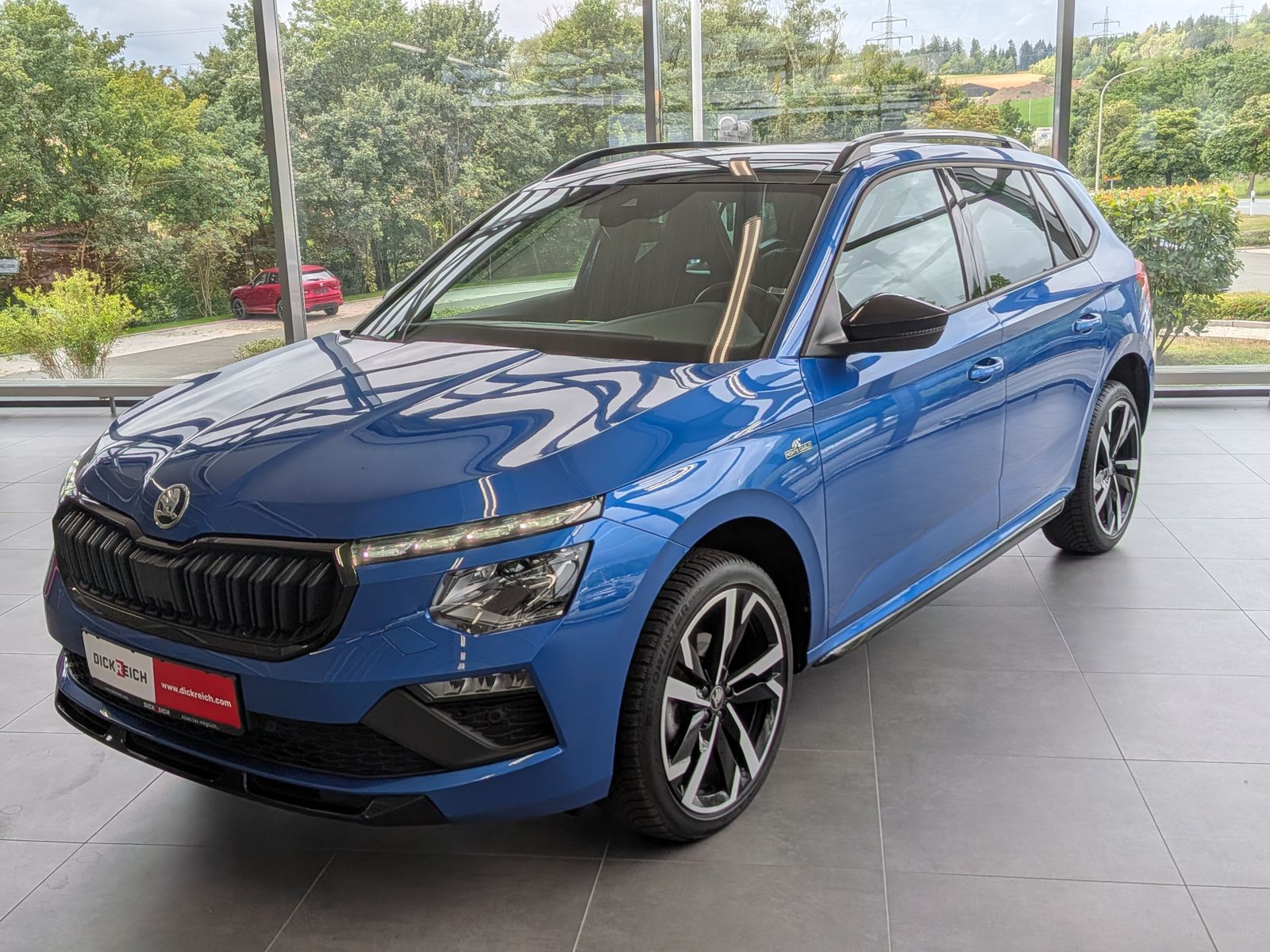 Fahrzeugabbildung SKODA Kamiq 1.5 TSI DSG Monte Carlo Pano Matrix 5J.GAR