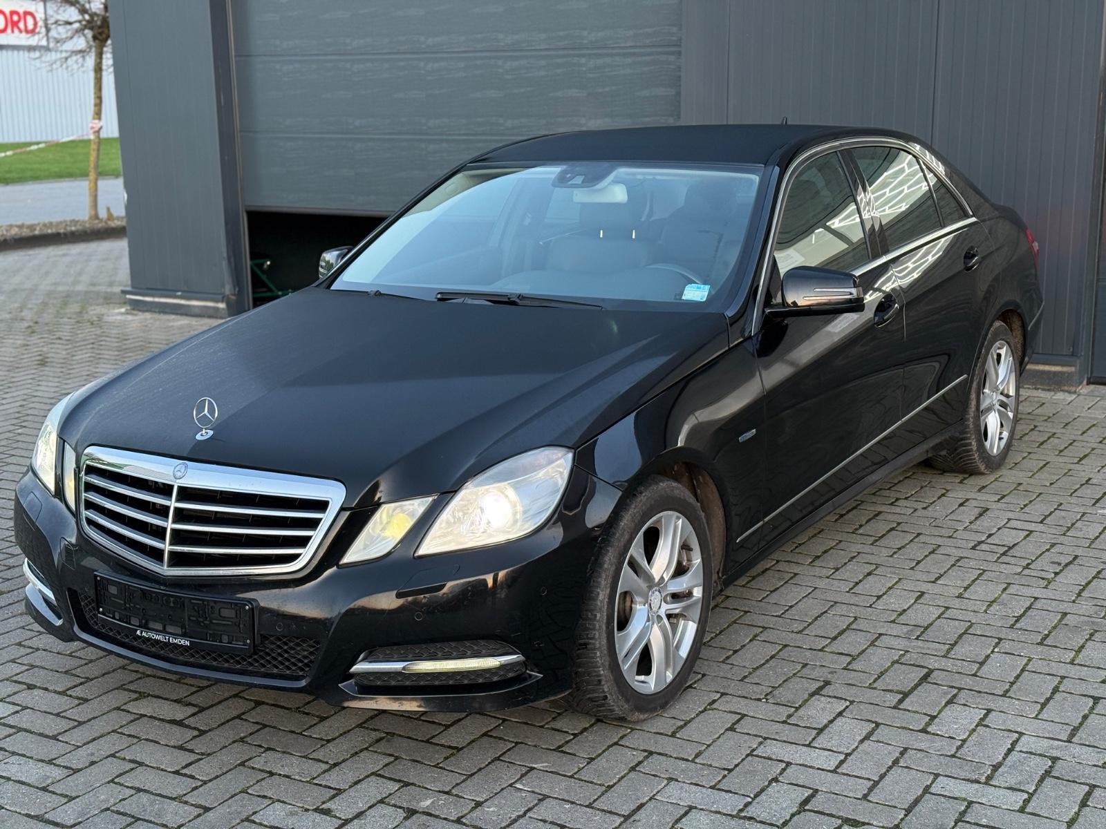 Mercedes-Benz E 200 Lim. Avantgarde Navi/SHZ/Xenon/ACC