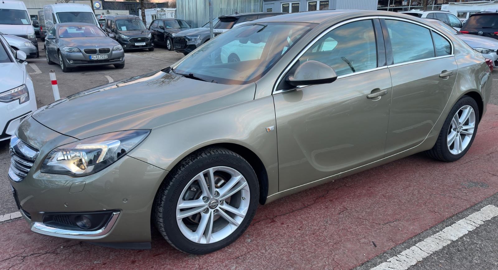 Opel Insignia A Innovation*LEDER*NAVI*XENON*KAMERA*