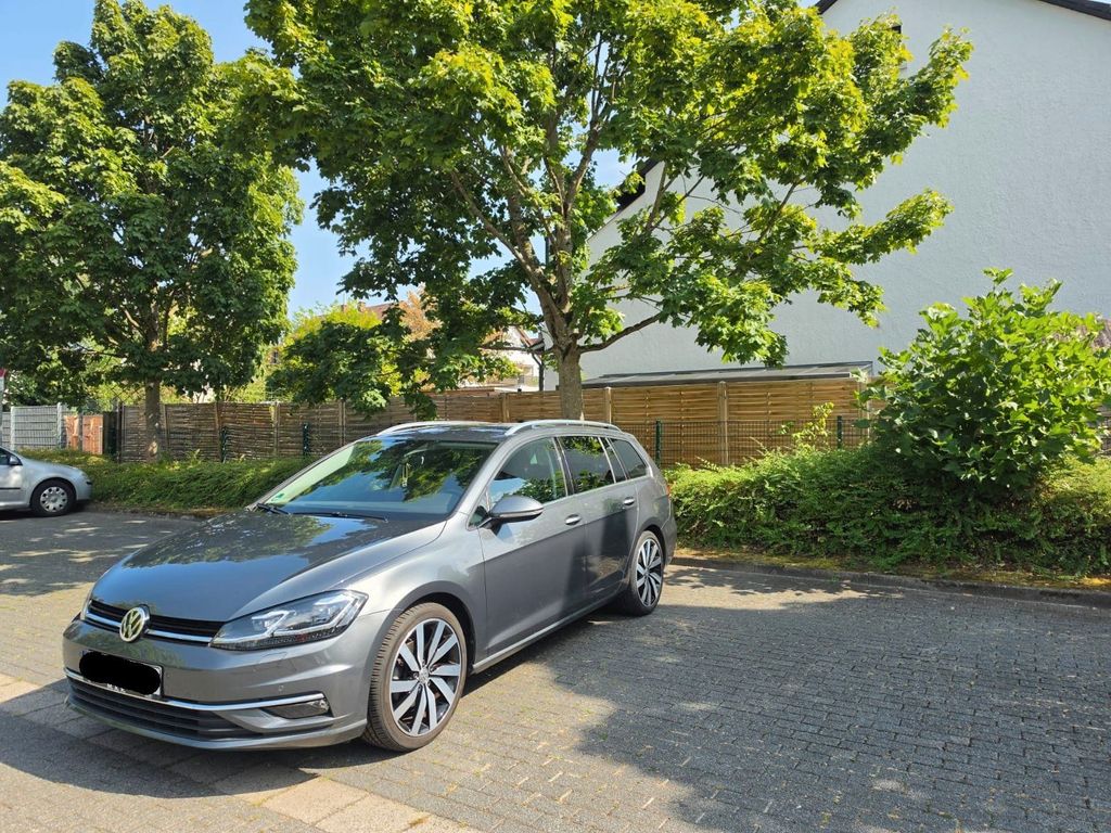 Image of Volkswagen Golf