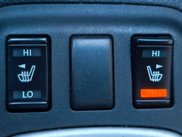 Nissan Navara Tekna Double Cab 4x4*Leder*LED*AHK*SSD*