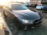 BMW 330 d Baureihe 3 Touring/Viele Extras/Tüv Neu - BMW 330 aus 2014