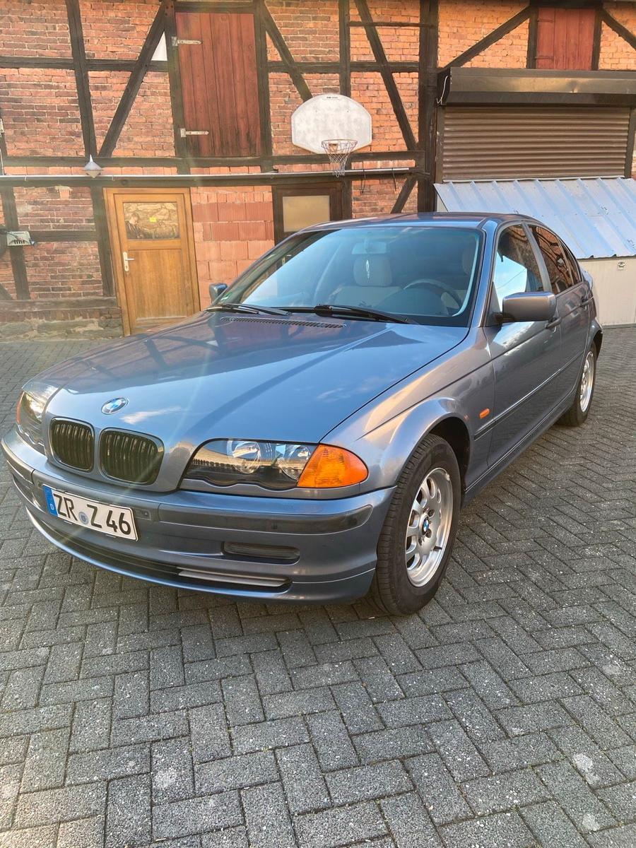 BMW 318