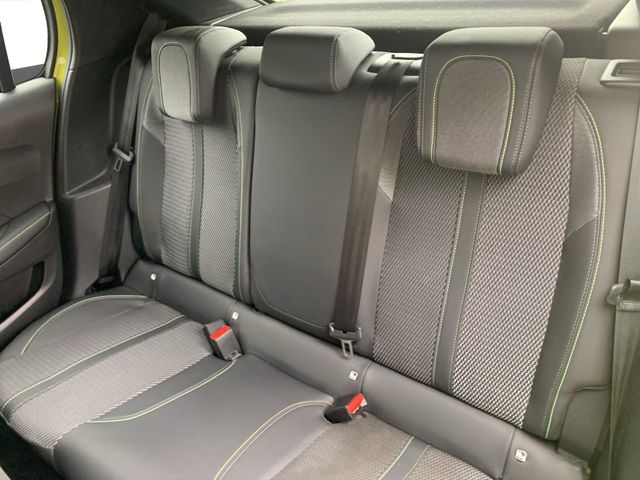 Peugeot 208 GT PT 100 Kam.+LED+Navi+Alcant.