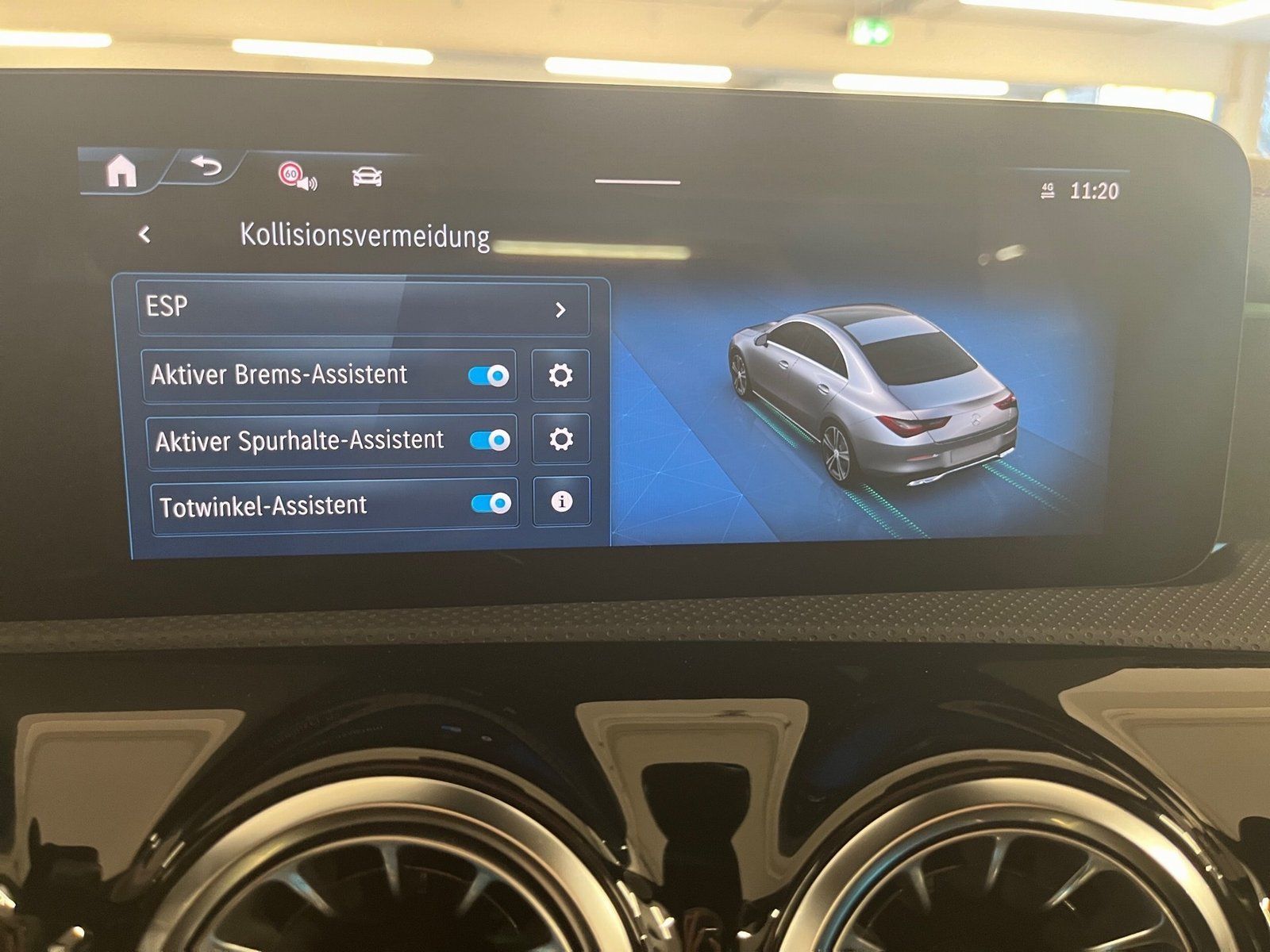 Fahrzeugabbildung Mercedes-Benz CLA 200 AMG Plus*HUD*Pano*360°*MultiBeam*Memory*