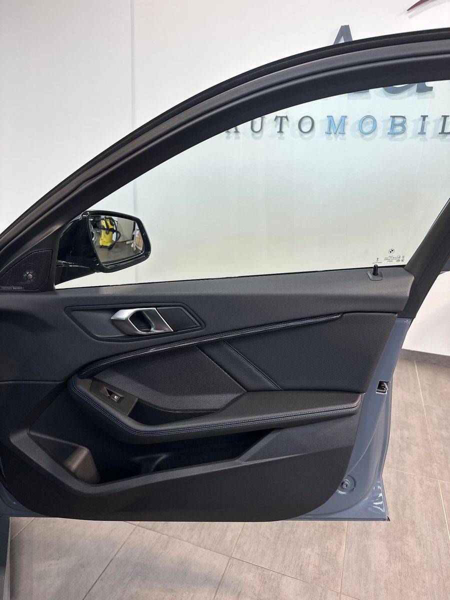 Fahrzeugabbildung BMW 118 i M-Sport NAV+LED+KAMERA+H&K+DA