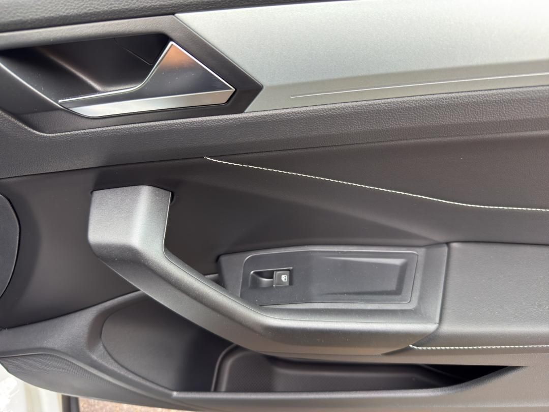 Fahrzeugabbildung Volkswagen T-Roc Cabriolet ENERGY RFK.AHK.Plus Paket.Keyles
