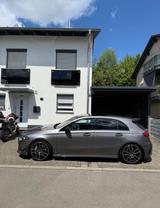 Mercedes-Benz A 35 AMG Mercedes-AMG A 35 4MATIC DCT Merced...