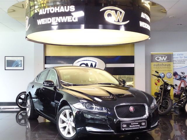 Jaguar XF 3.0 V6 Diesel S HAGELSCHADENLeder Navi Xenon