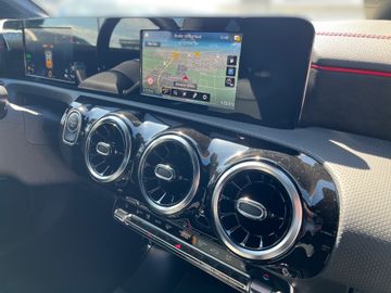 Mercedes CLA 250 - 12