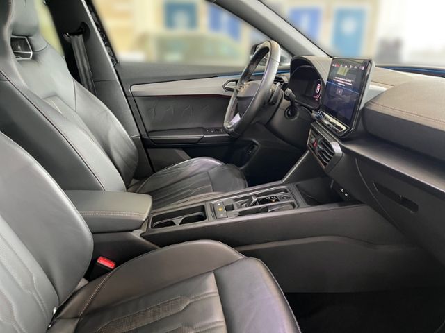 Fahrzeugabbildung CUPRA Formentor 2.0 TSI DSG VZ MATRIX PANORAMA NAVI LE