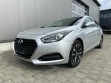 Hyundai i40 cw blue Premium - Hyundai i40 Premium mit Diesel-Antrieb