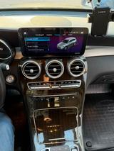 Mercedes-Benz GLC 220 d 4MATIC Automatik Panorama AHK Facelift - Mercedes-Benz GLC 220 mit Diesel-Antrieb: Grau, Head-Up Display