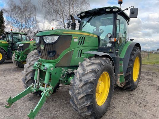 John Deere 6150R