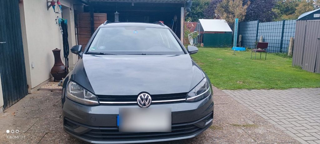 Image of Volkswagen Golf