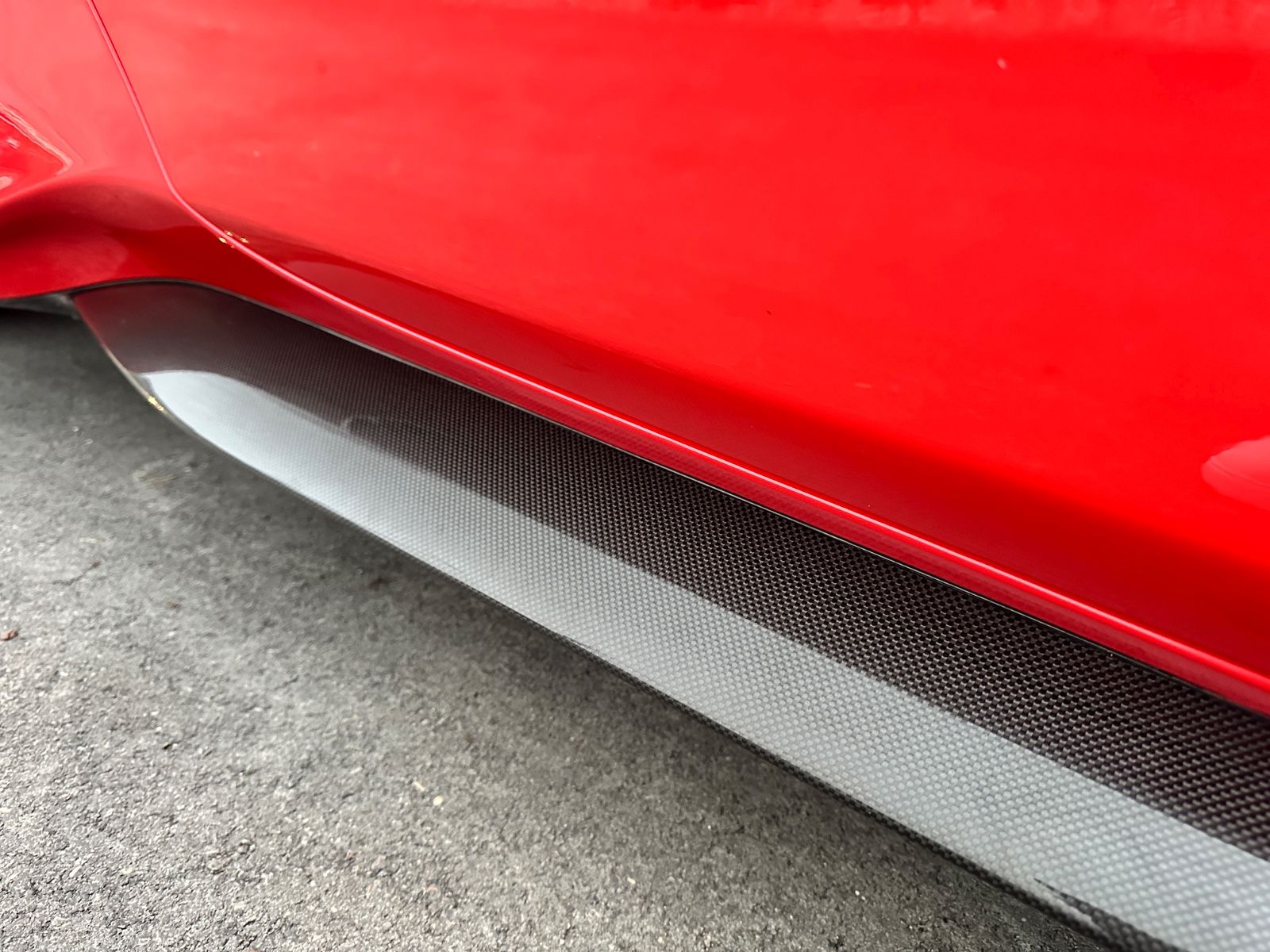 Fahrzeugabbildung Ferrari 488 Pista*Dt Auto*Voll Carbon*4 Punkt*Bügel