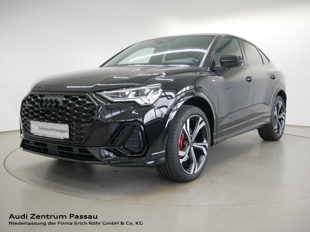 Image of Audi Q3