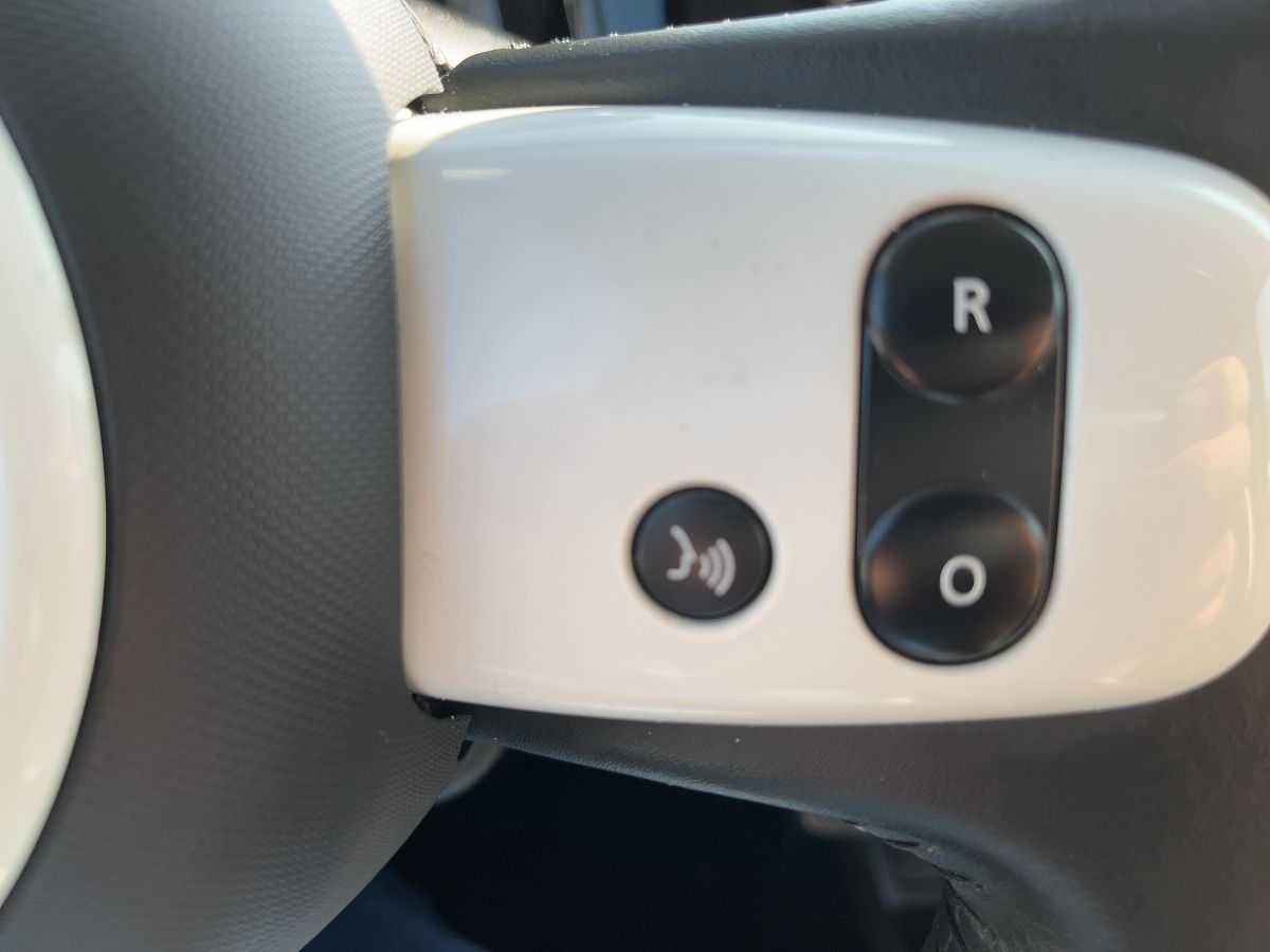 Fahrzeugabbildung Renault Twingo E-TECH INTENS Kamera SHZ Faltdach