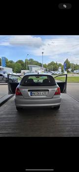 Honda Civic - gebrauchte Honda Civic aus dem Jahr 2002