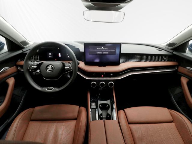 Skoda Superb Combi L&K Leder AHK Standh. Rollo 360Cam