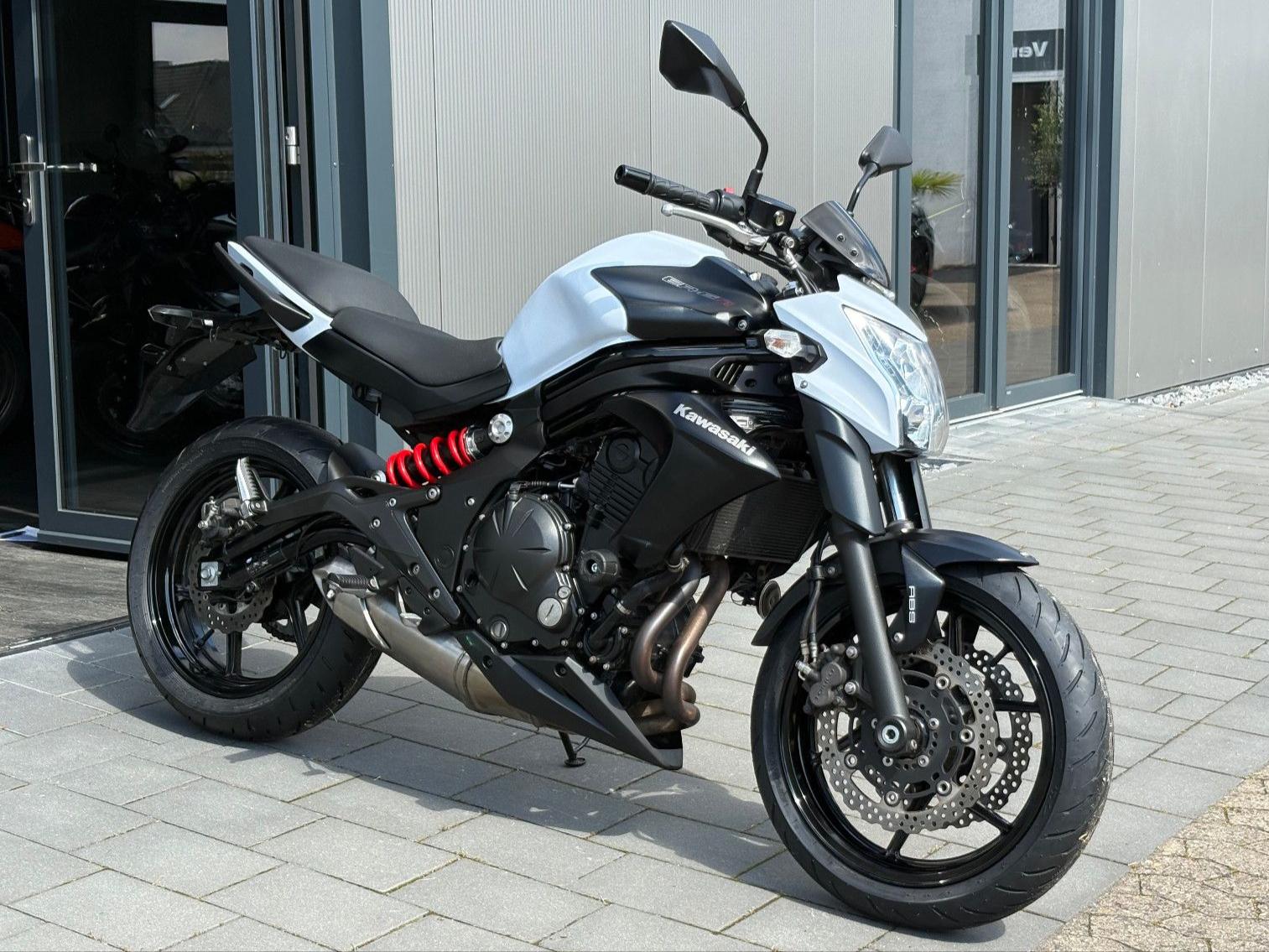 Kawasaki ER-6 N ABS*1.Hand*Reifen,Service,HU neu*A2