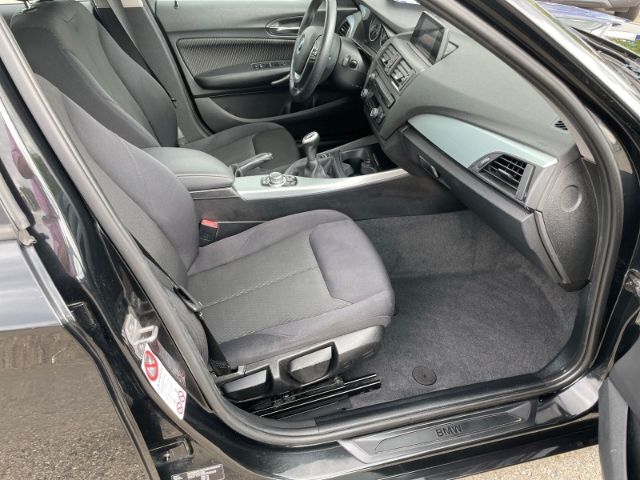 Fahrzeugabbildung BMW 118 d xDrive Navi, AHK, Sitzheizung, Schiebedach