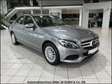 Mercedes-Benz C 180 CGI - Mercedes-Benz C 180 mit Benzin-Antrieb: Limousine, Automatik