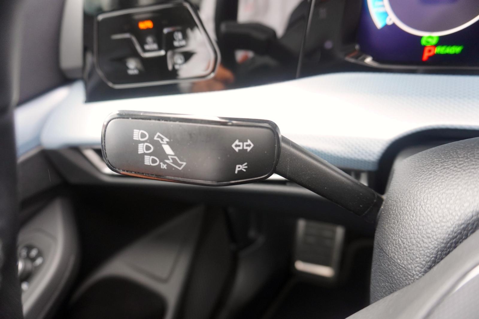Volkswagen Golf VIII 1.5 eTSI Goal DSG LED Navi App-Connect, миниатюра 15