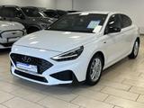 Hyundai i30 Fastback*N-Line*ACC*LED*Cam*SHZ*TeilLeder*1H - Hyundai i30 in Bonn