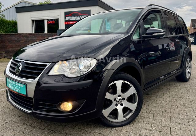 Volkswagen Touran CrossTouran-7.SITZ-NAVI-PDC-XENON