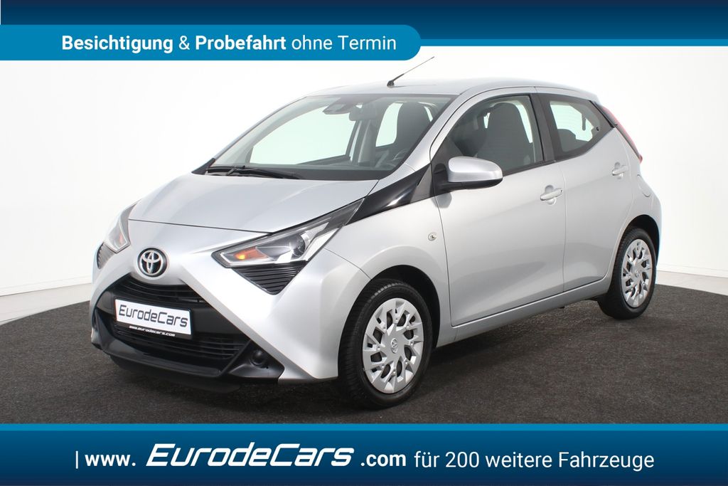 2020 Toyota Aygo (X)