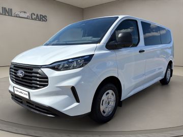 Ford Tourneo Custom - 1