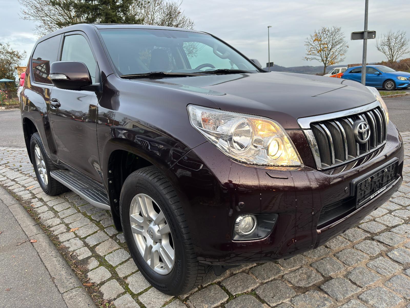 Toyota Land Cruiser 3.0 D-4D 190ch BVM - 2 ème main - Chauffage auxiliaire - Carnet d'entretien