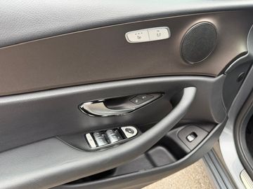 Mercedes E 220 - 10
