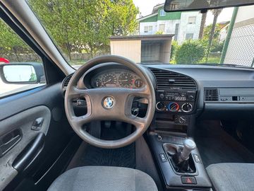 BMW 316 - 12