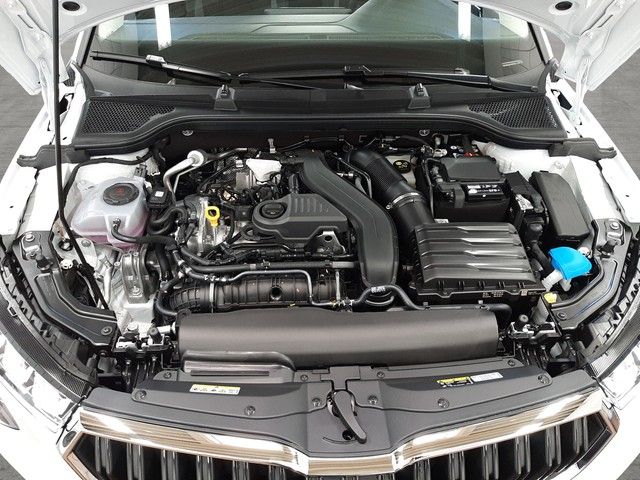 Fahrzeugabbildung Skoda Kamiq Drive 1.5TSI DSG Matrix Kamera Navi ACC