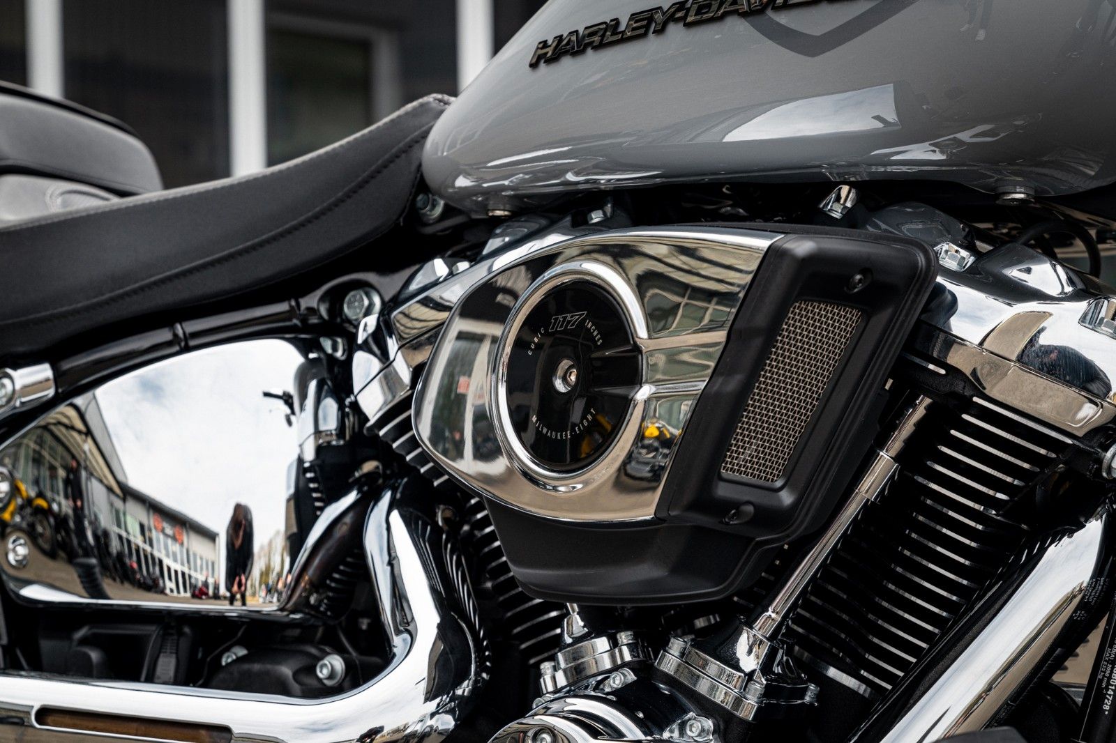 Fahrzeugabbildung Harley-Davidson BREAKOUT FXBR 117 ci - MY25 - Sofort Verfügbar