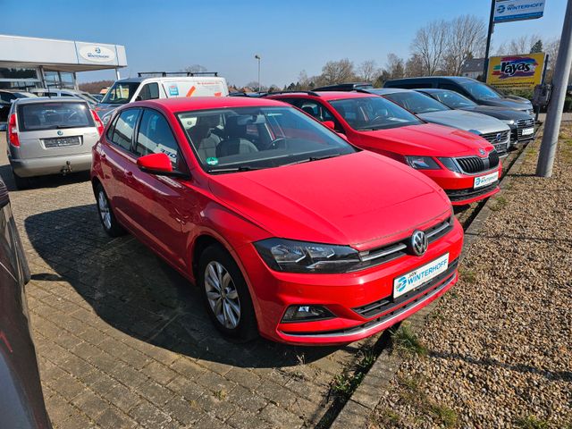 Volkswagen Polo VI Highline+DSG+SHZ+PDC+Tempomat