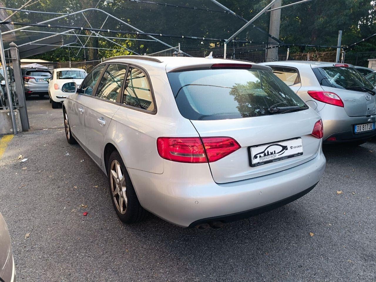 Audi A4 2009 — photo 5