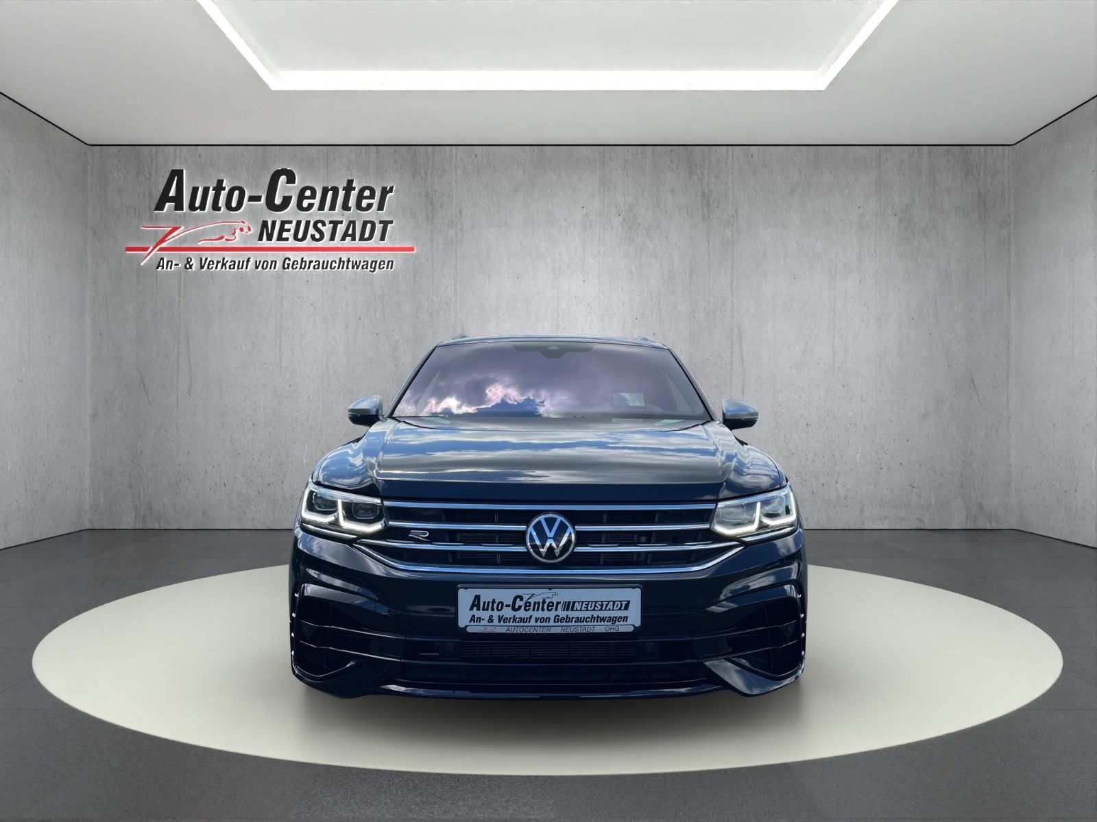 Volkswagen Tiguan R 4Motion MATRIX-LED HUD ACC APP 1-HAND foto 9