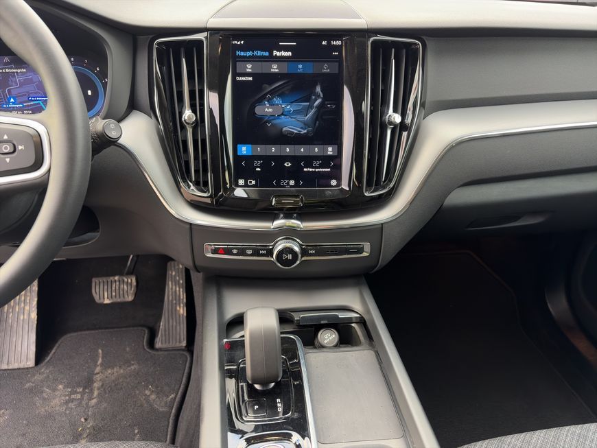 Volvo XC60 B4 Core Aut LED-Thors-Hammer Google-Maps Ka foto 14