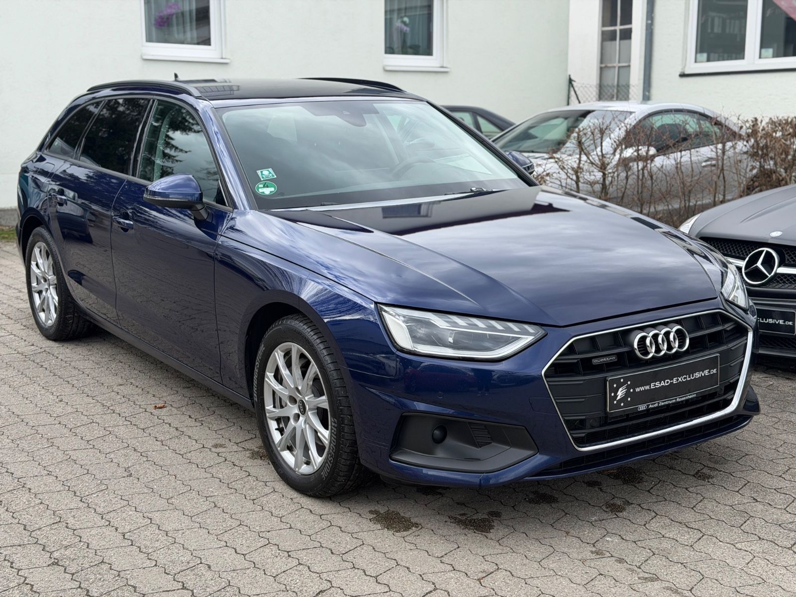 Audi A4 - 1