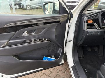 KGM KORANDO 1.5 TURBO 120 KW 163 PS