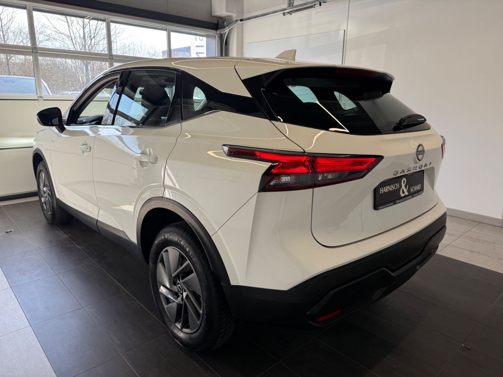 Fahrzeugabbildung Nissan Qashqai Acenta, Rückfahrkamera., Apple Car Play