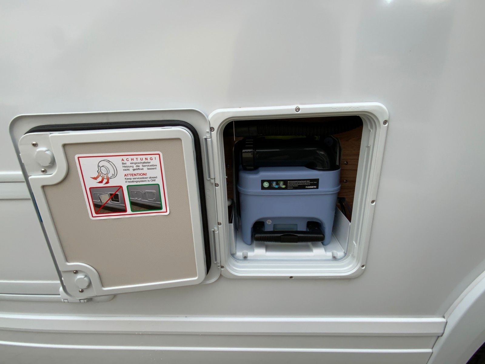 Fahrzeugabbildung Weinsberg CaraSuite 650 MEG