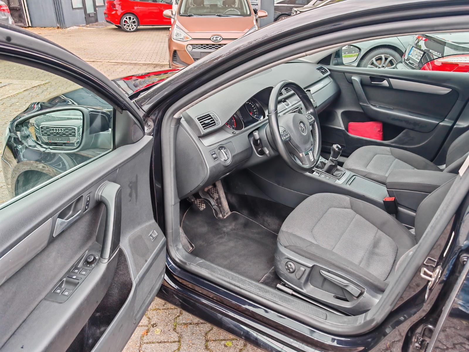 Volkswagen Passat 2014 — photo 10