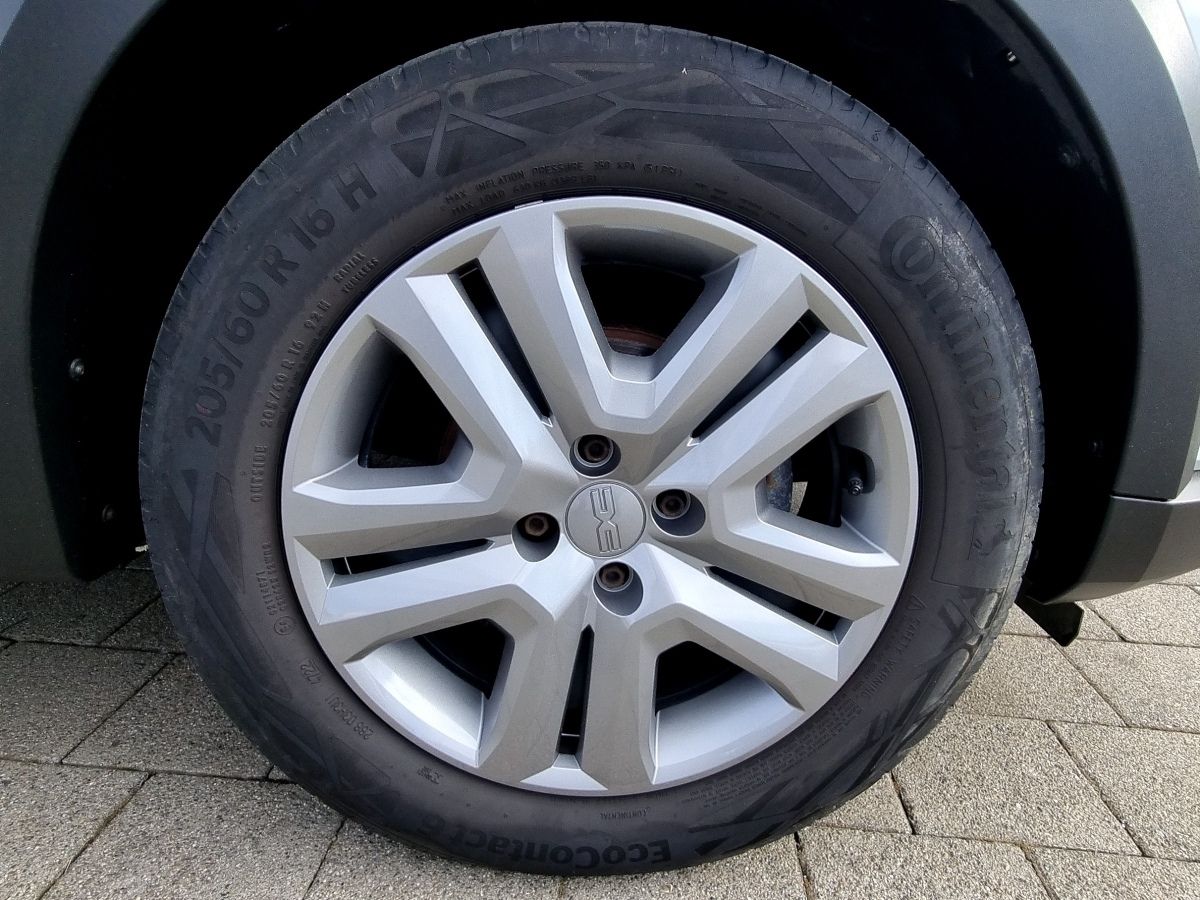 Fahrzeugabbildung Dacia Jogger Expression TCe 110
