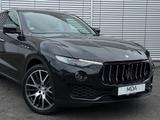 Maserati Levante 3.0 V6 Diesel 2.Hd KeyGo 21-Zoll - Maserati Levante mit Schiebedach